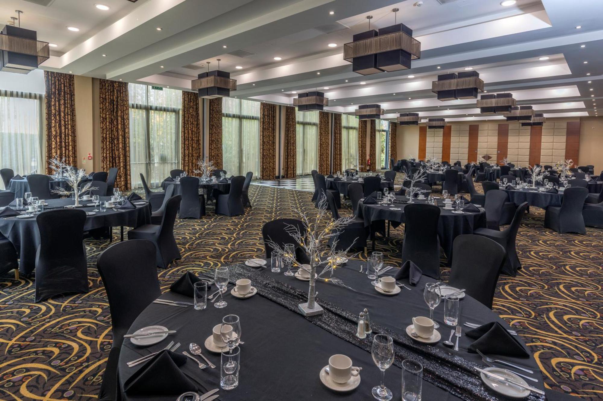 Forest Pines Hotel, Spa & Golf Resort Бриг Екстериор снимка